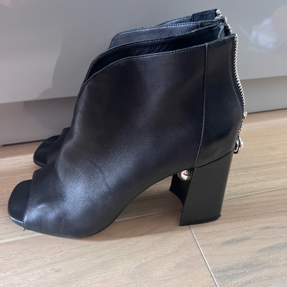 Leather Heel Boots size 38
